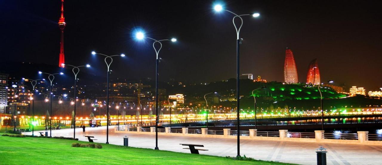 Lux Family Apartment In City Center Баку Екстер'єр фото